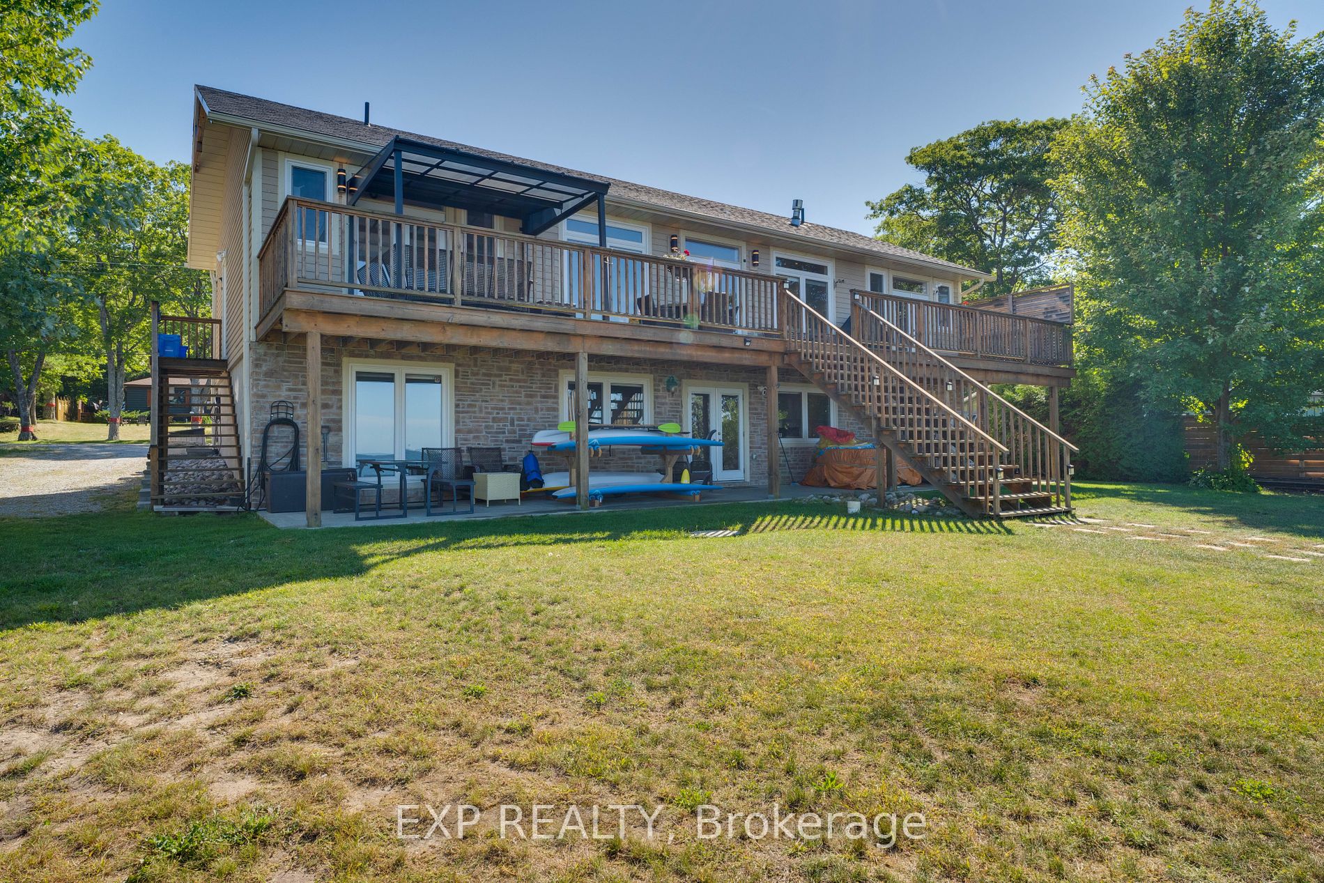 81 Beach Road