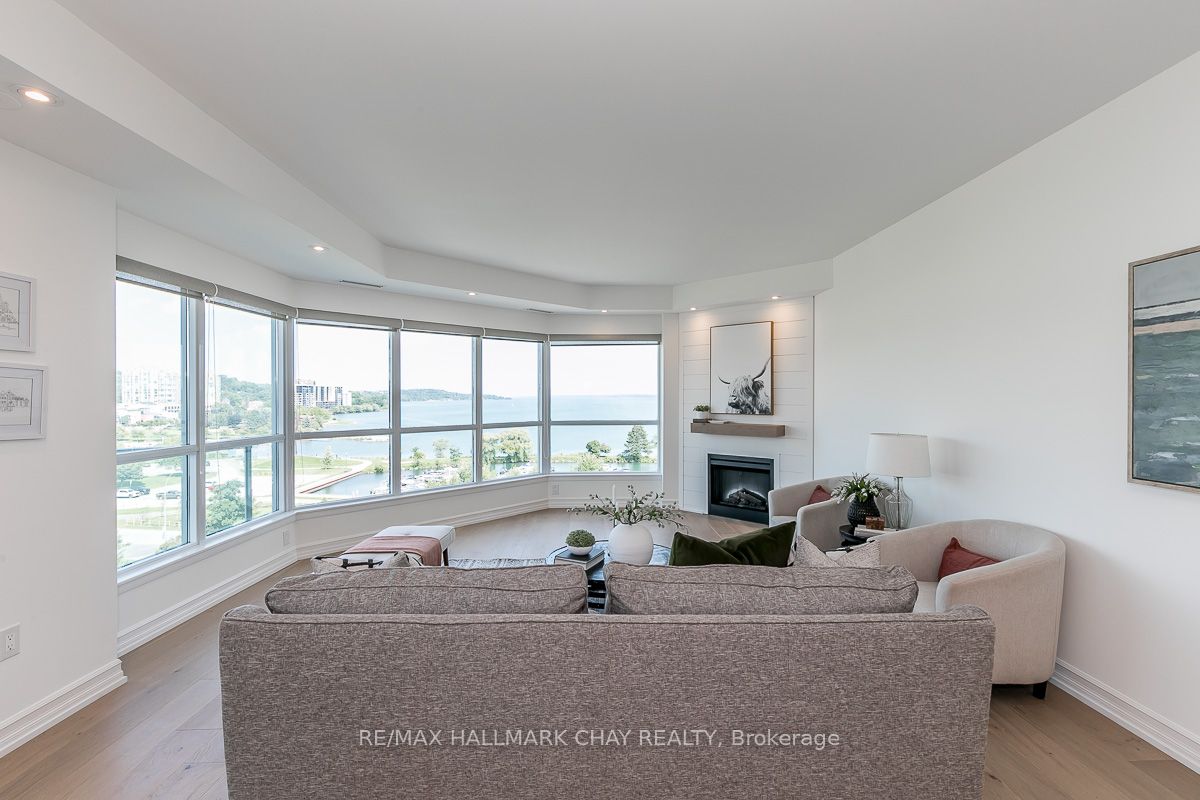 6 Toronto St, #801