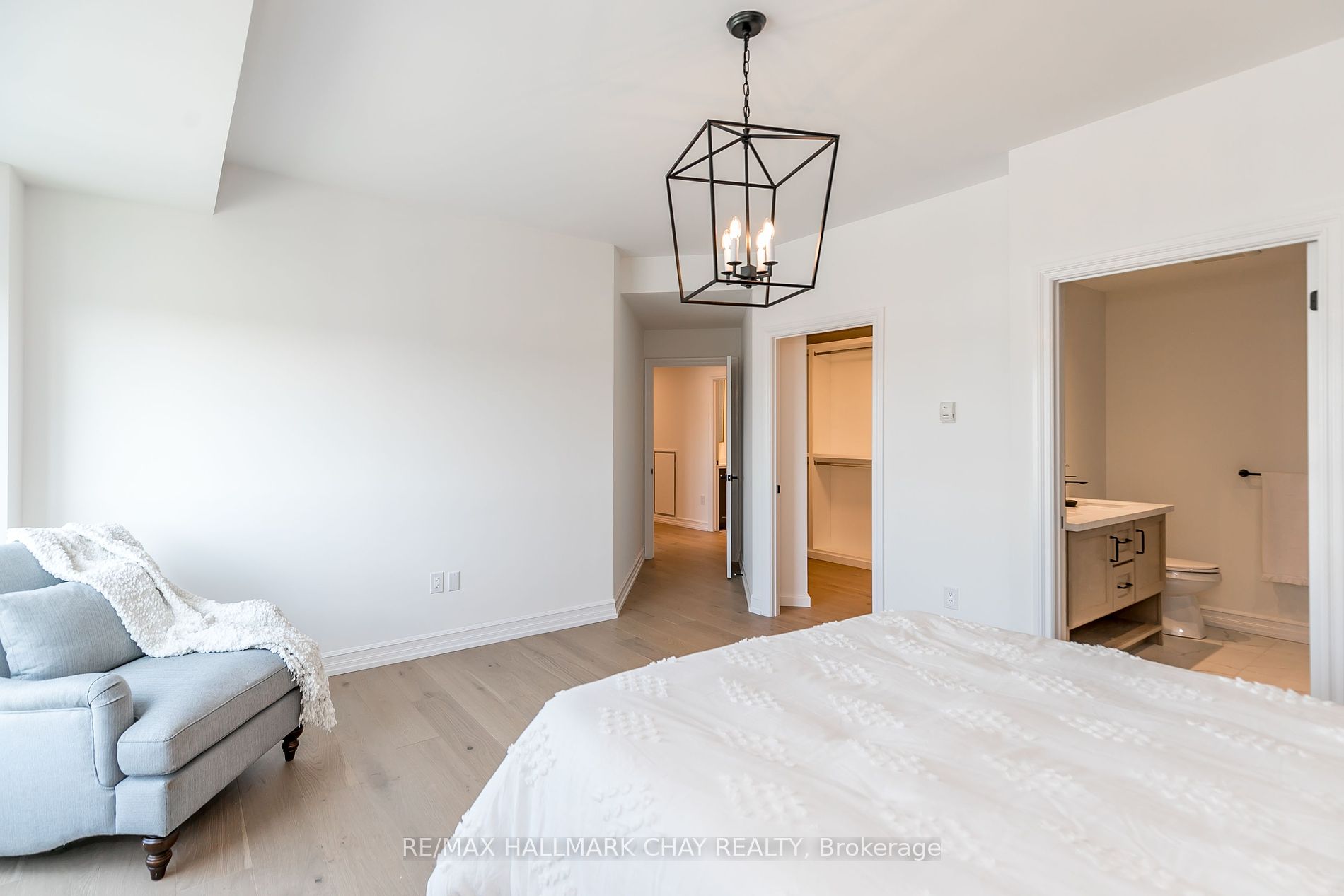 6 Toronto St, #801