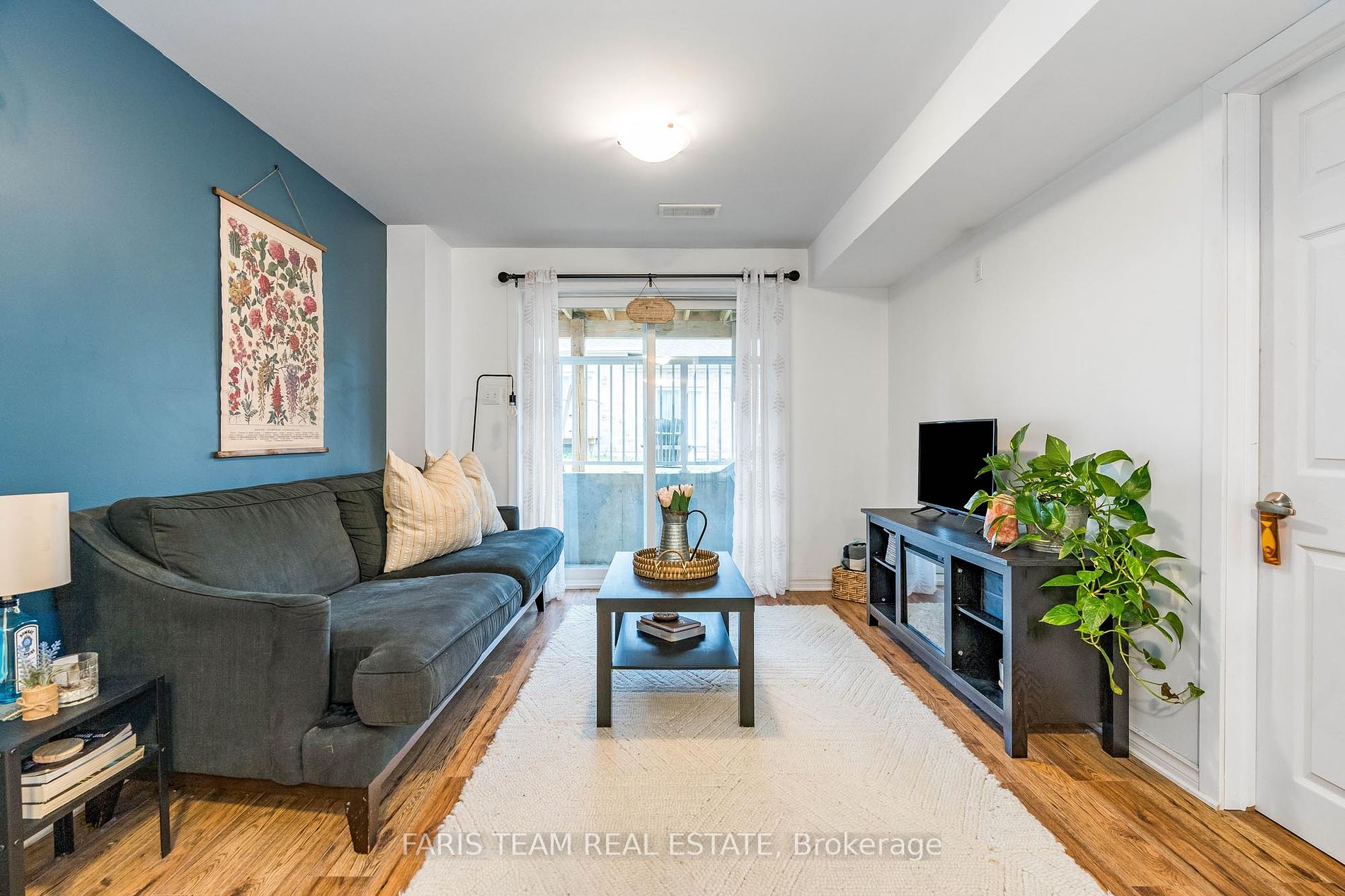 180 Isabella Dr