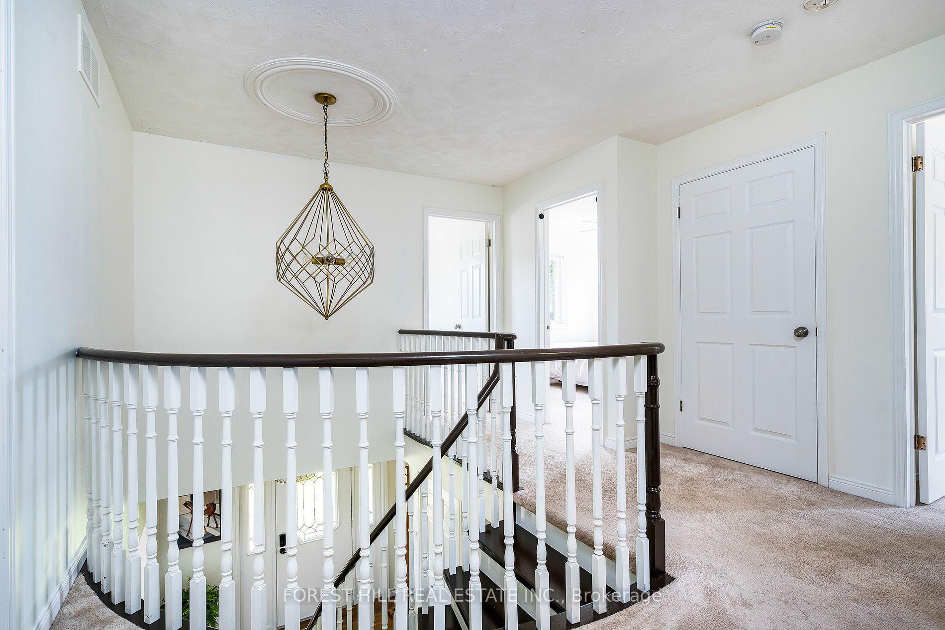 81 Lockhart Rd