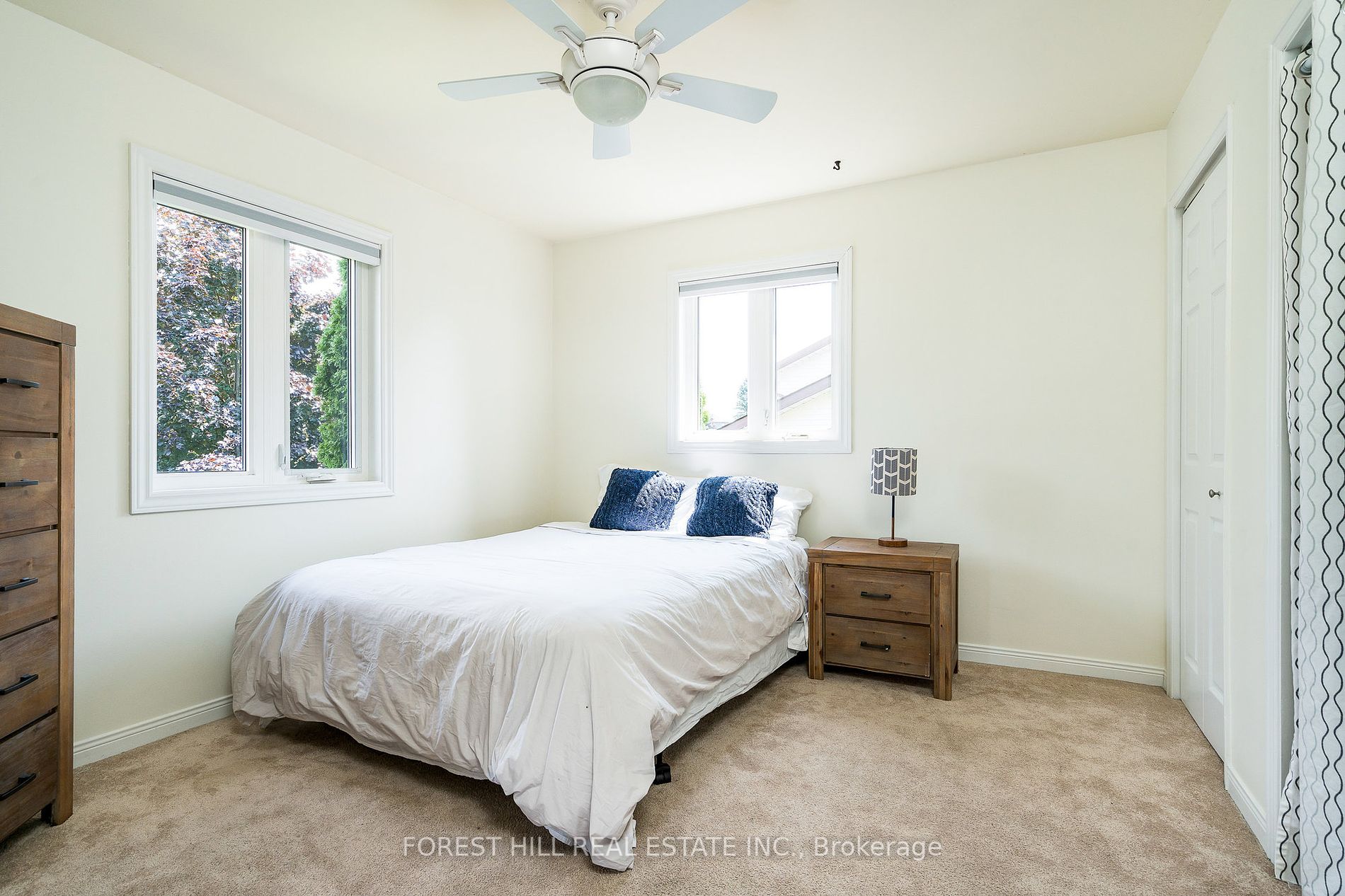 81 Lockhart Rd