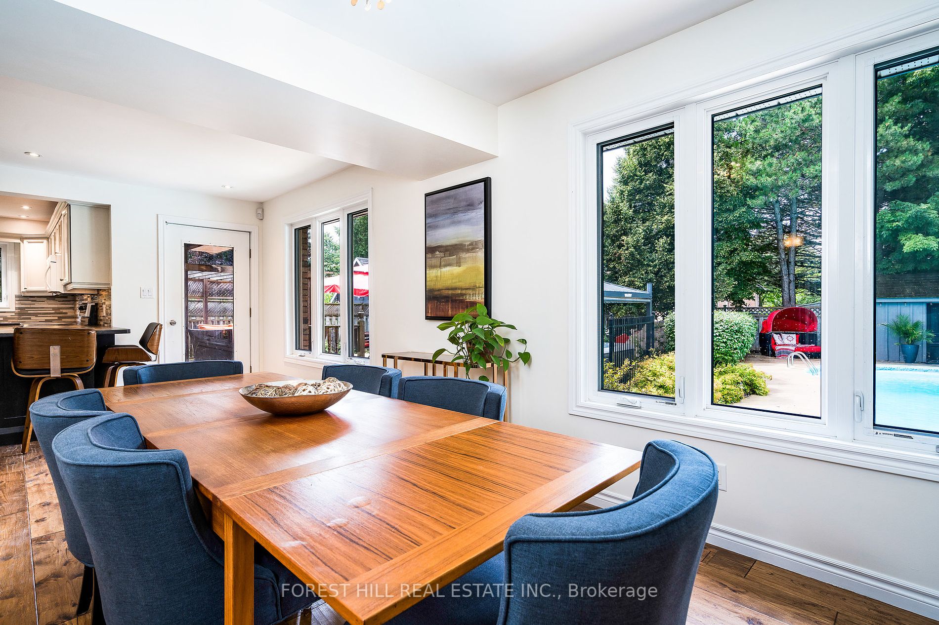 81 Lockhart Rd