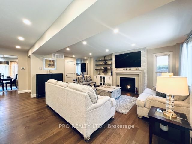 6 Edgecombe Terr