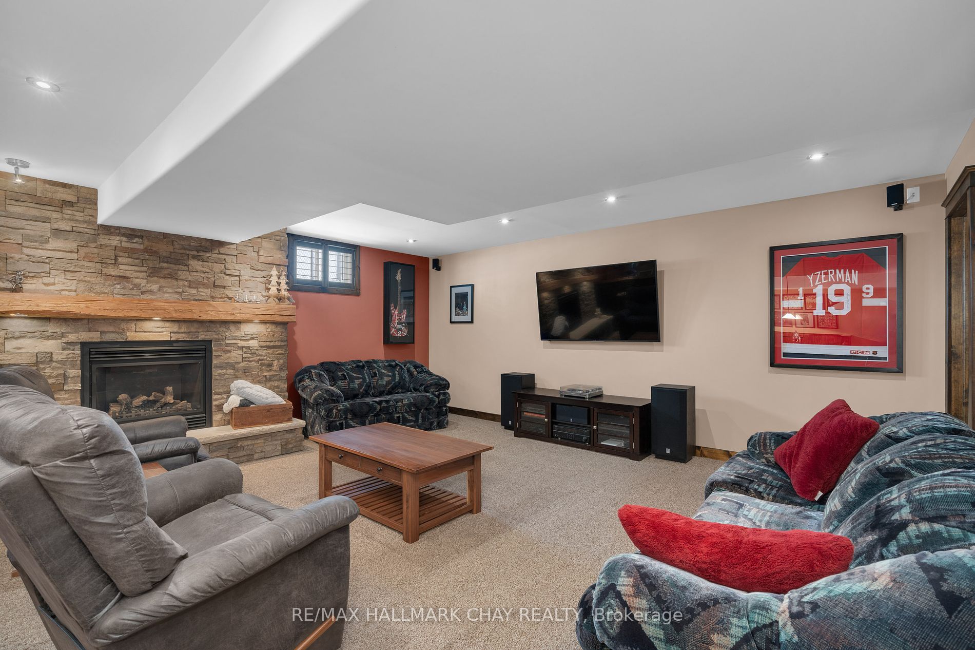 2 Campbell Crt