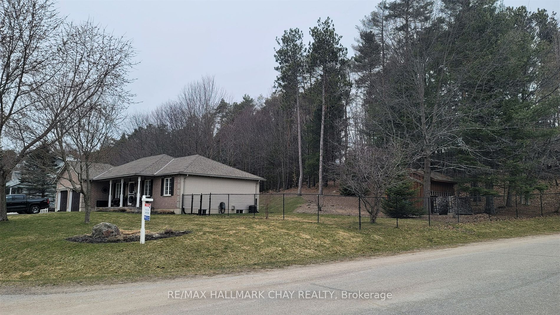 2 Campbell Crt