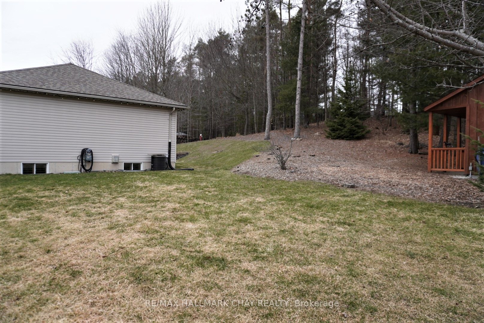2 Campbell Crt