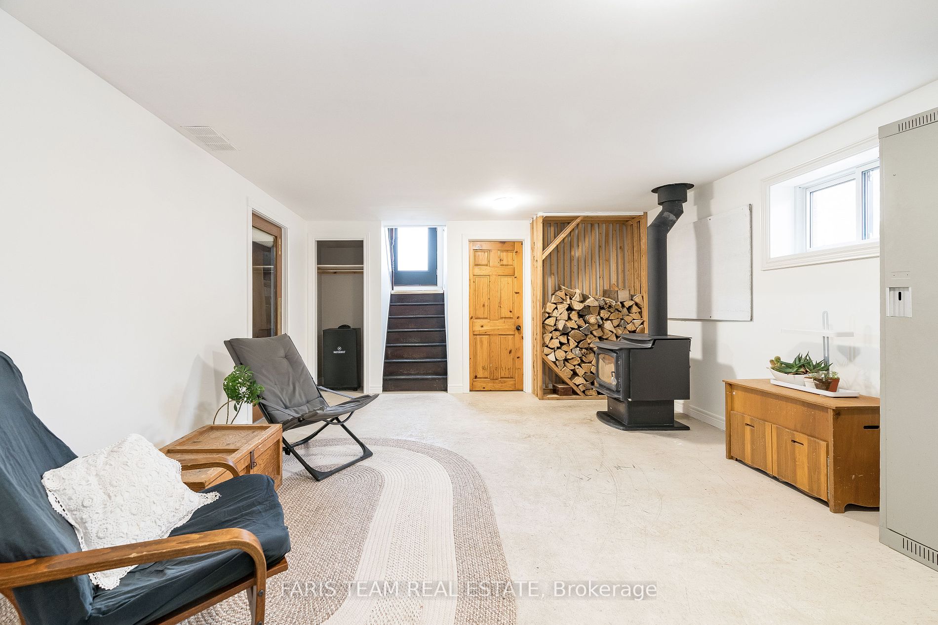 4120 Sunnidale Con. 9