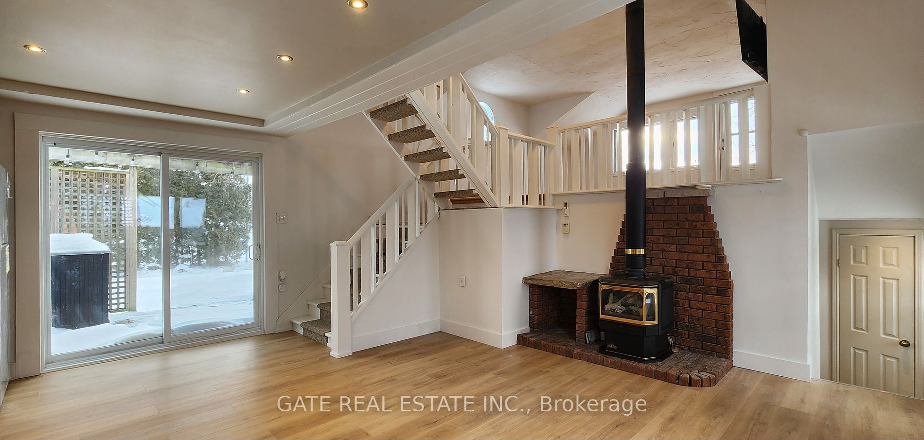 163 Victoria Crescent