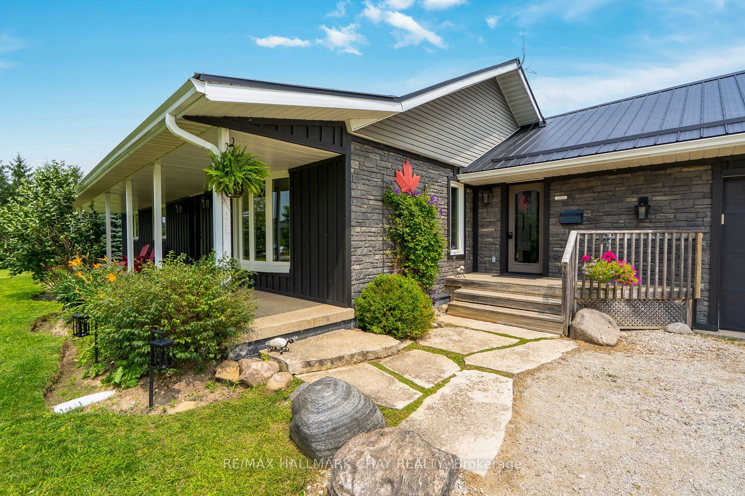 2173 Fairgrounds Rd S
