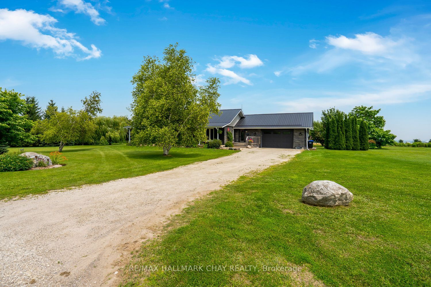2173 Fairgrounds Rd S