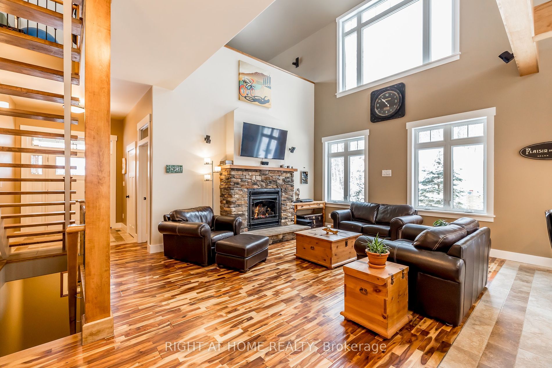 5 Dale Crt