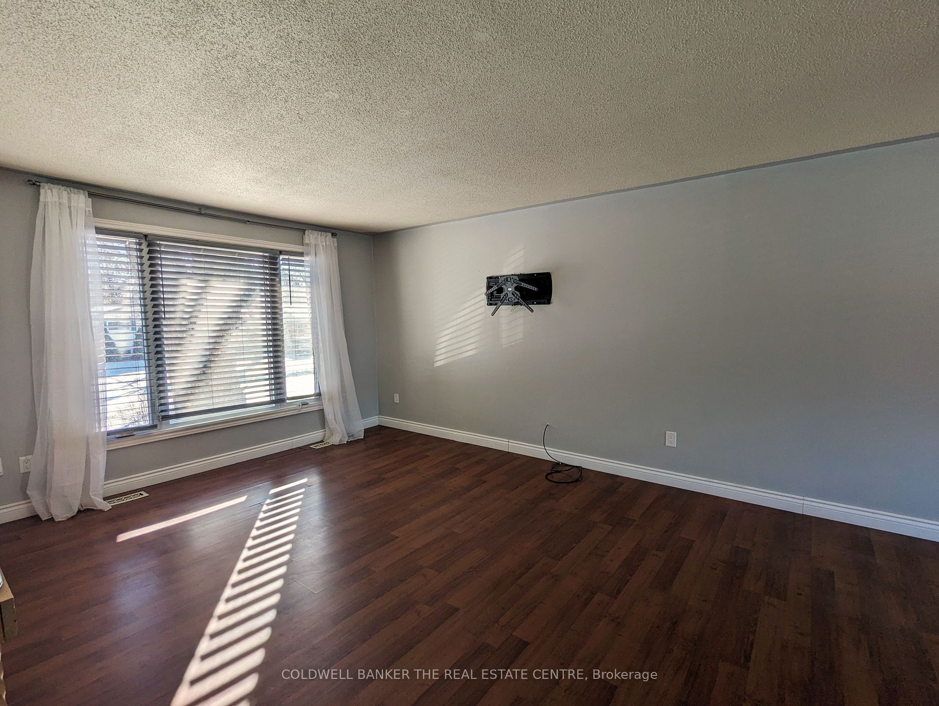 14 Eleanor Rd