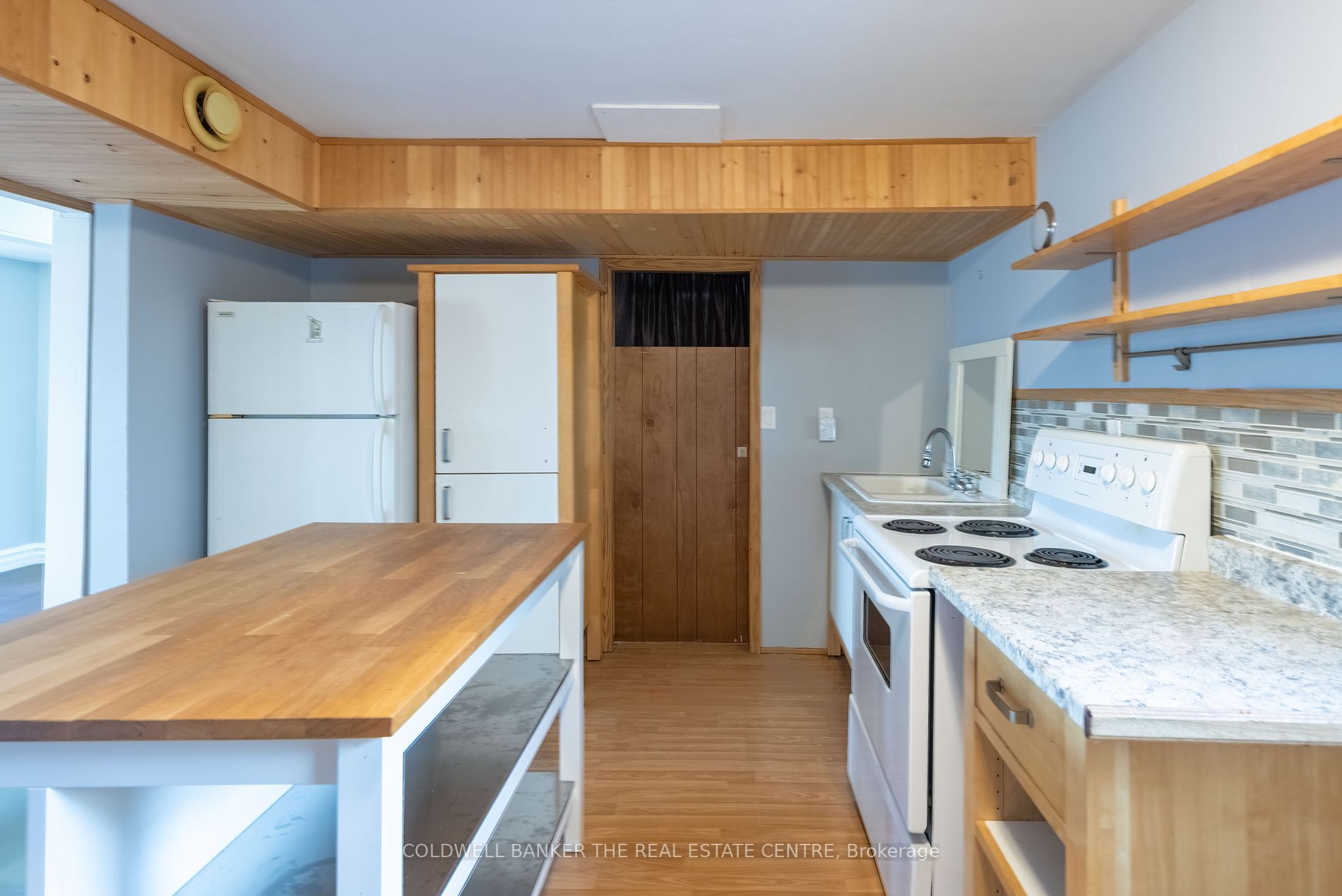 14 Eleanor Rd