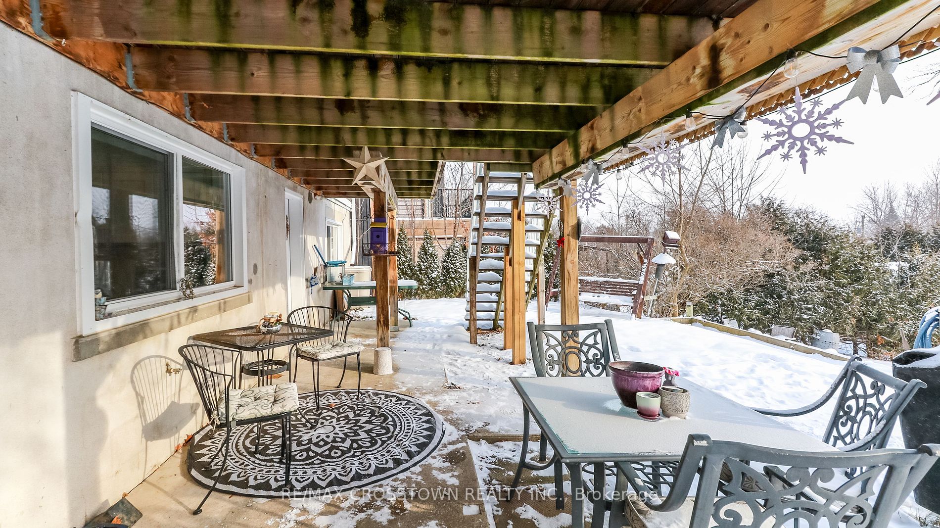 181 Shanty Bay Rd