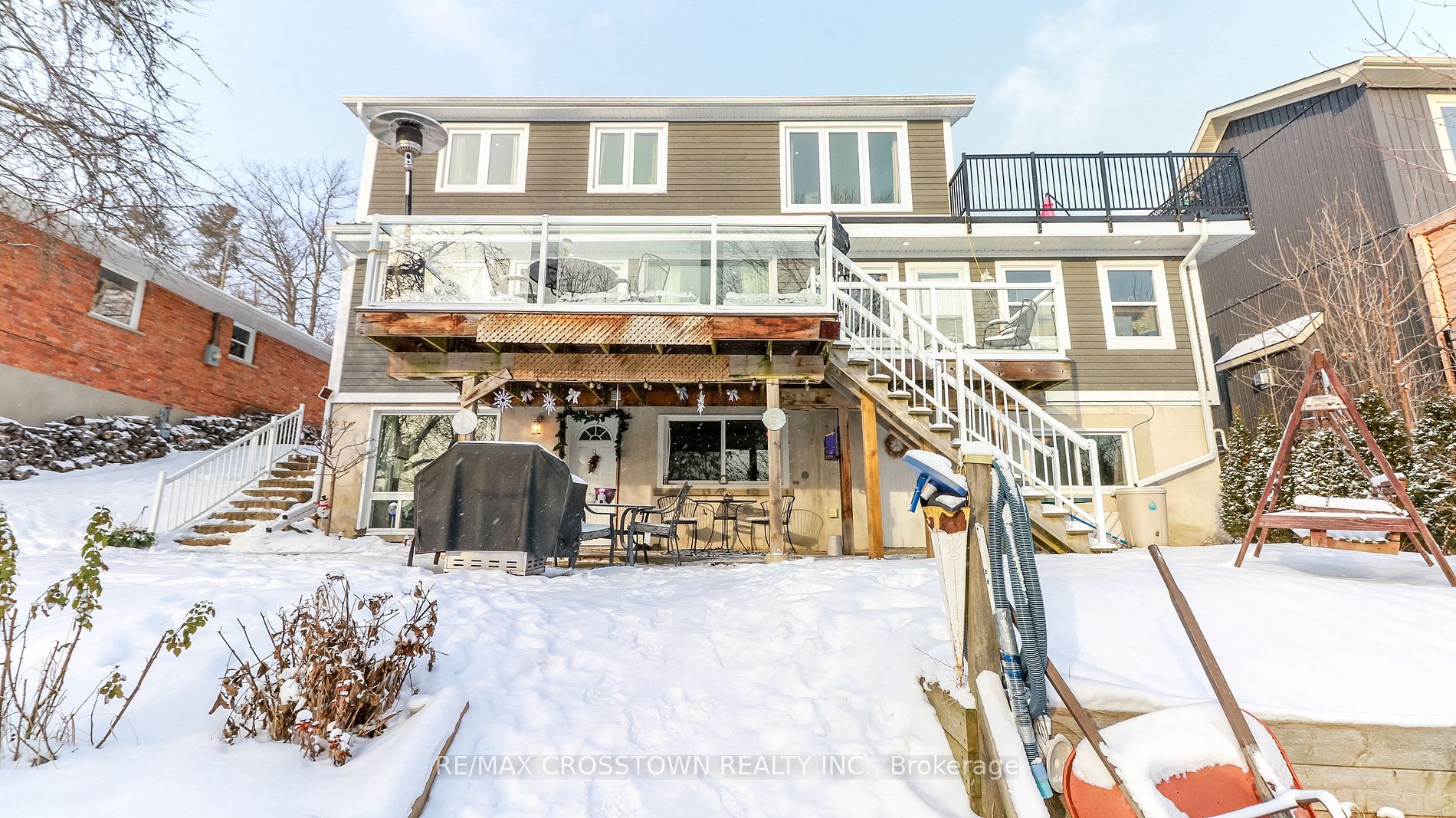 181 Shanty Bay Rd