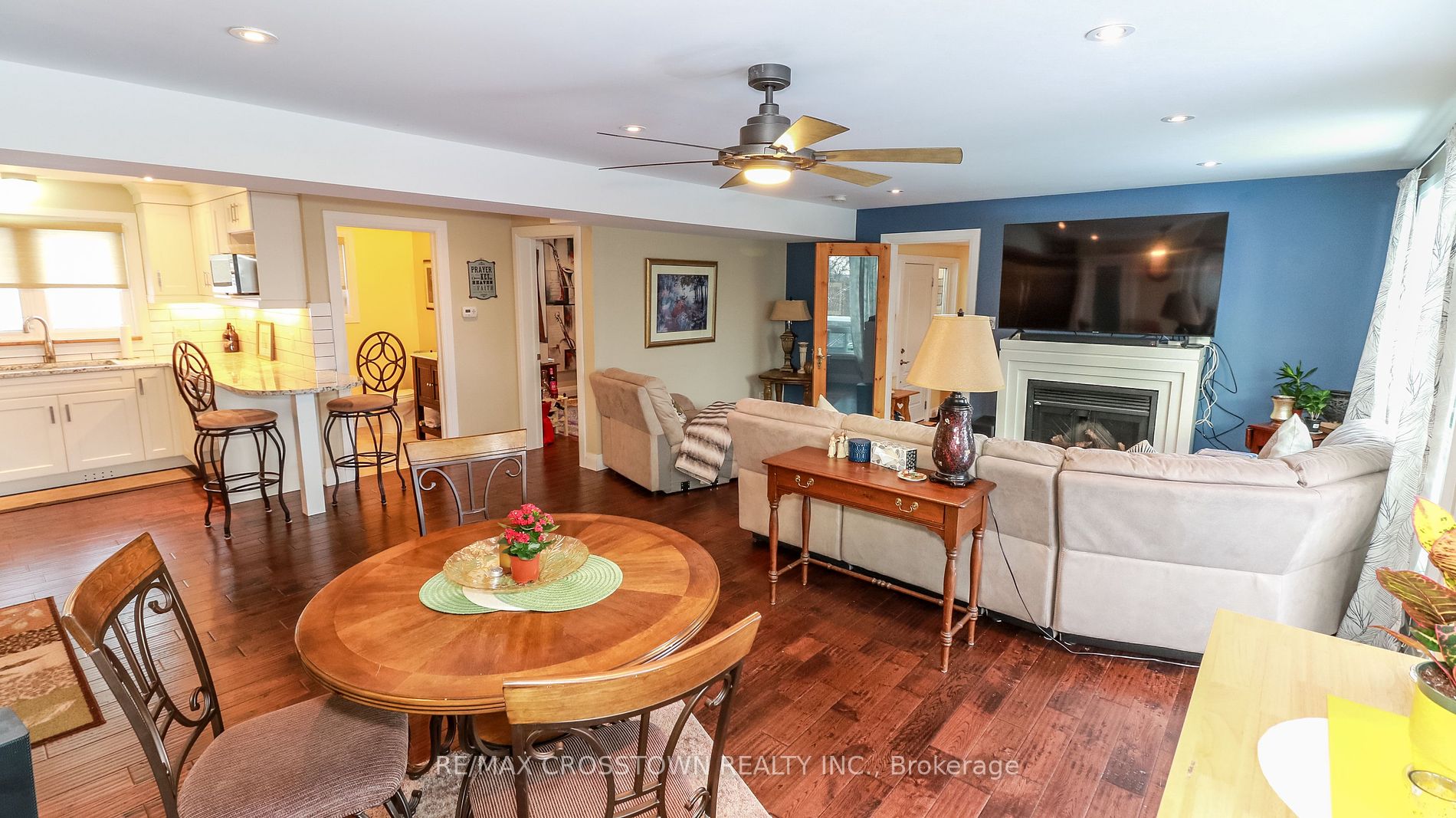 181 Shanty Bay Rd