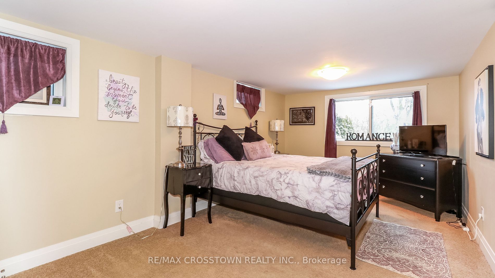 181 Shanty Bay Rd