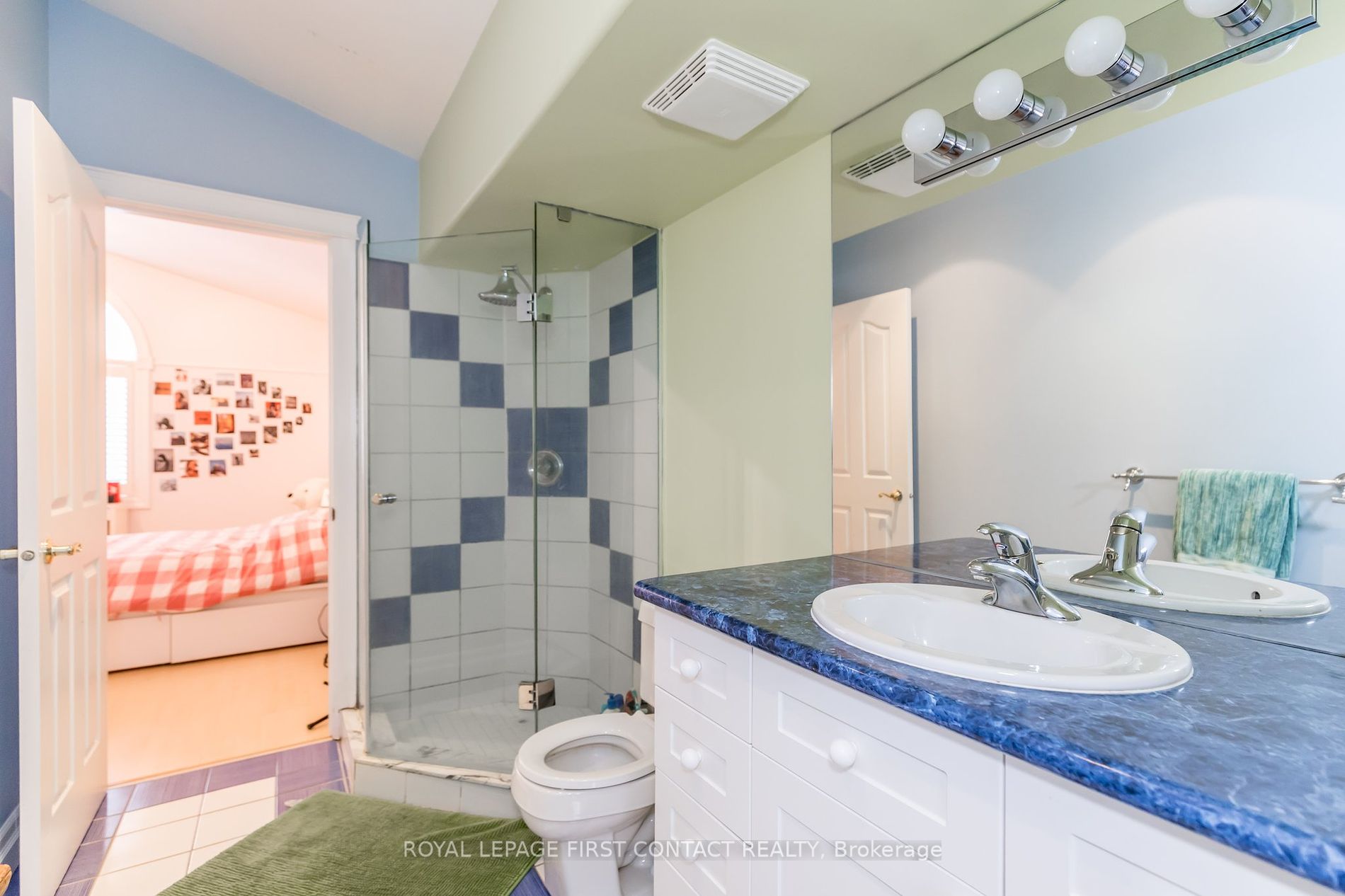 29 Glenhuron Dr
