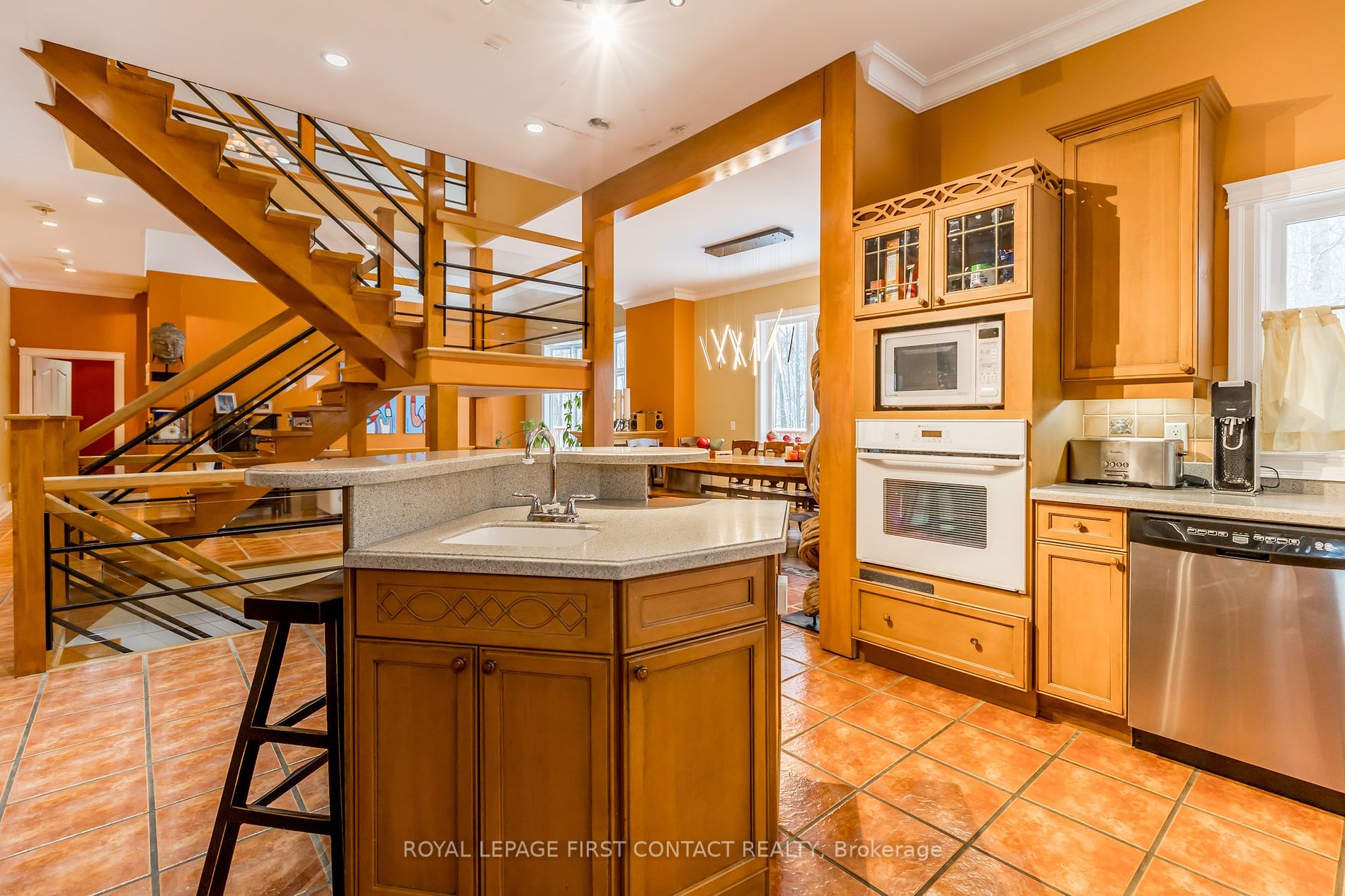 29 Glenhuron Dr