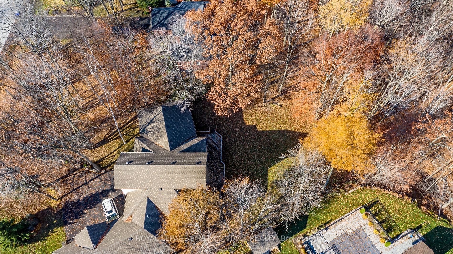 29 Glenhuron Dr