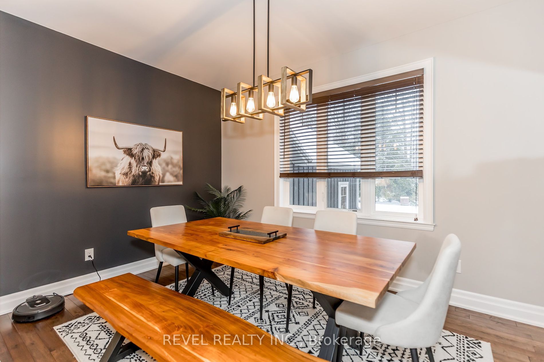 103 Moreau Parkway
