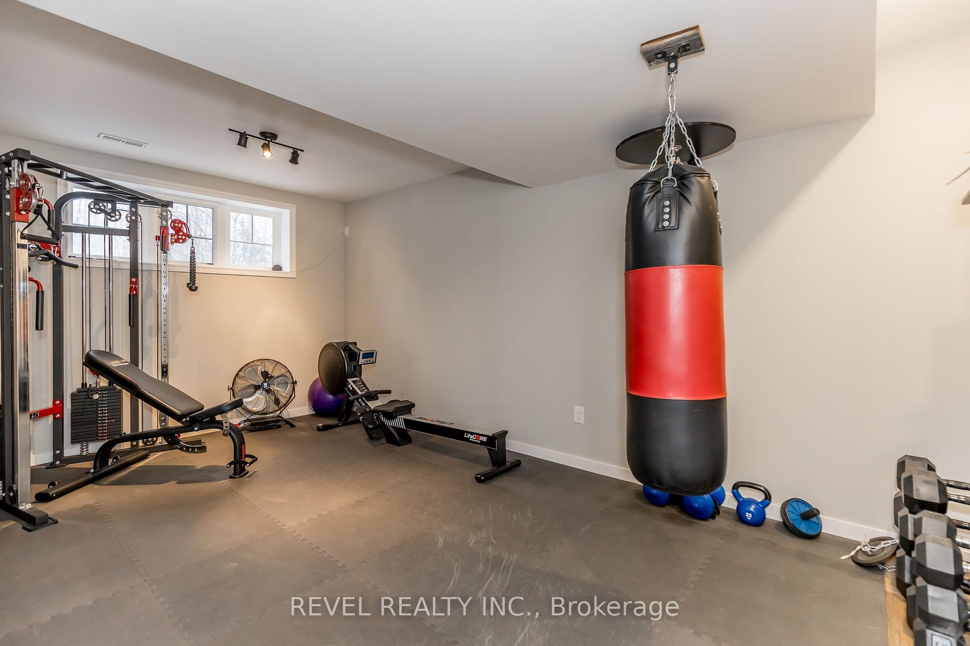 103 Moreau Parkway