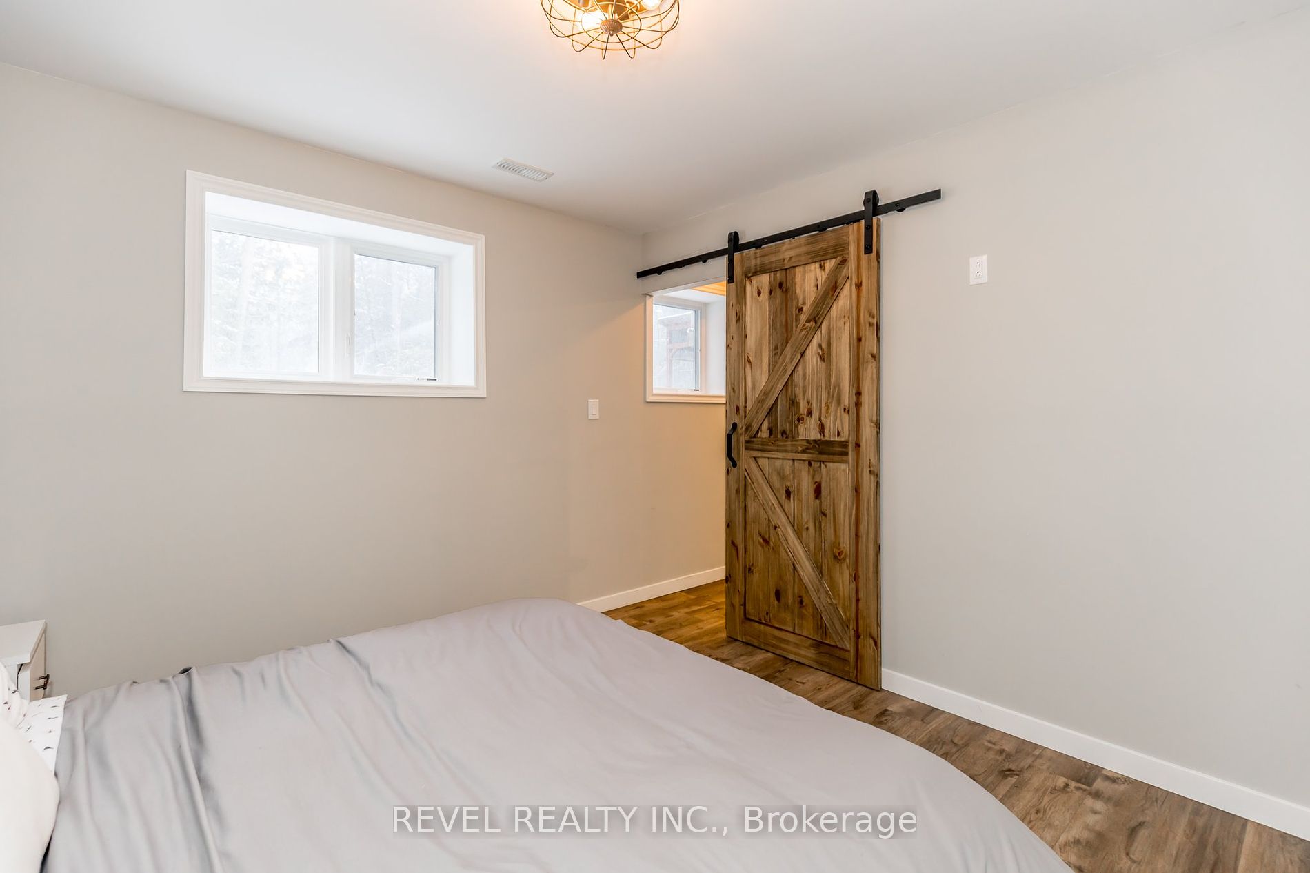 103 Moreau Parkway