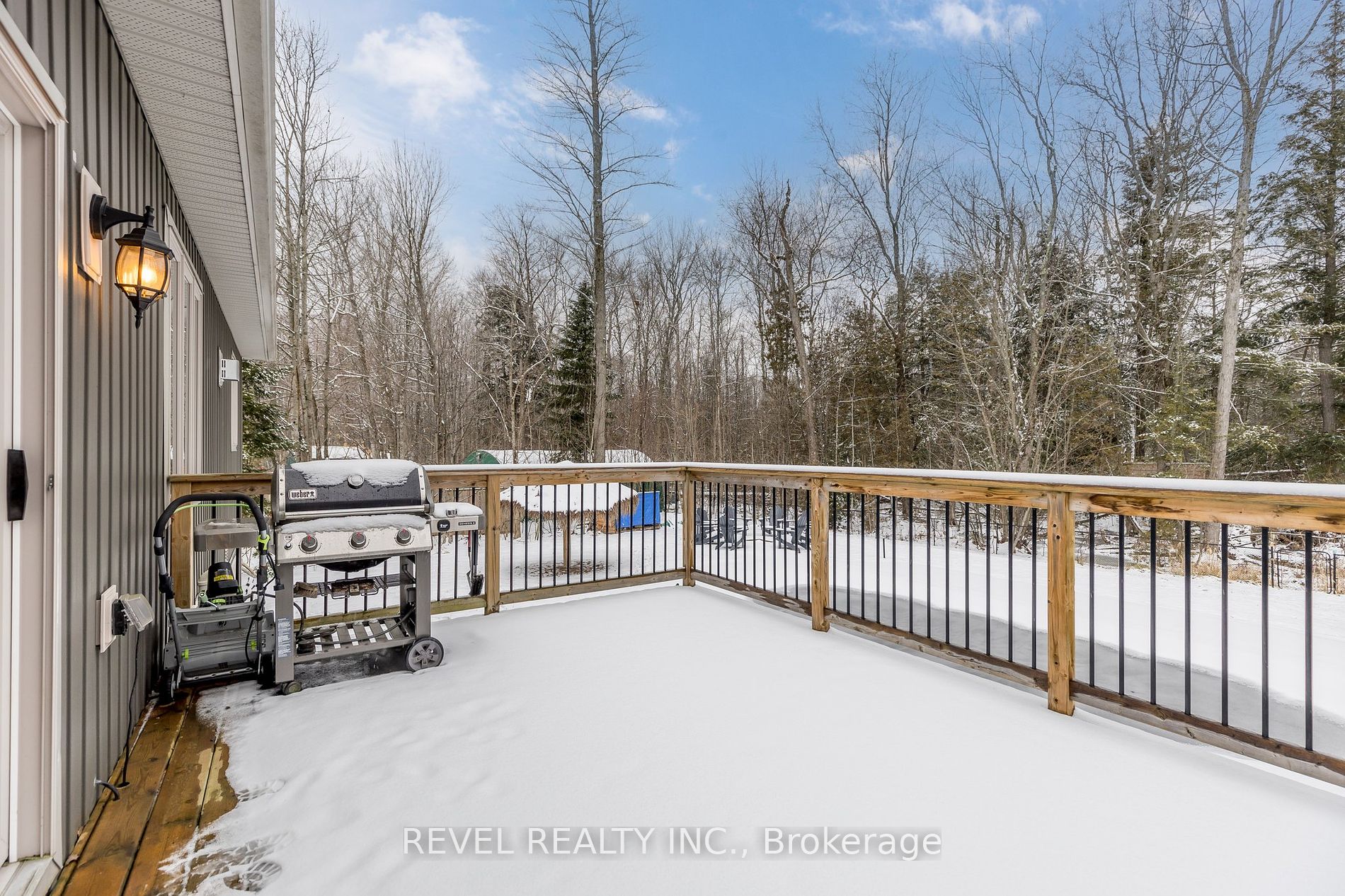 103 Moreau Parkway