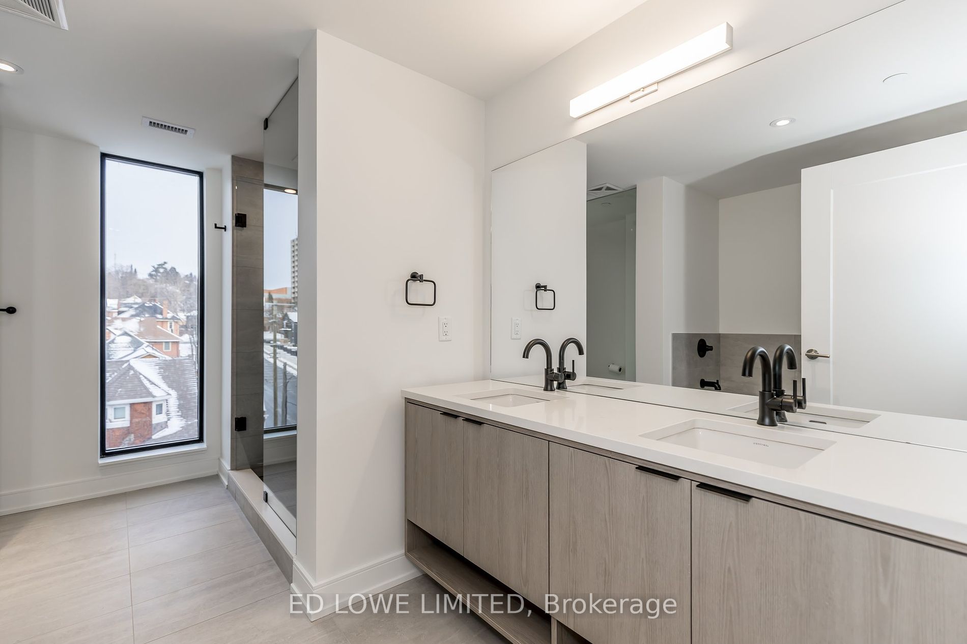 185 Dunlop Street E, #523