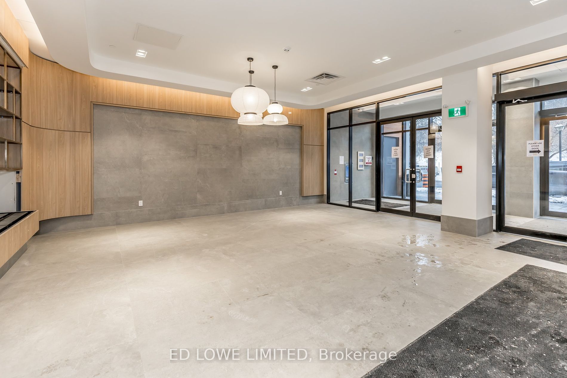 185 Dunlop Street E, #523