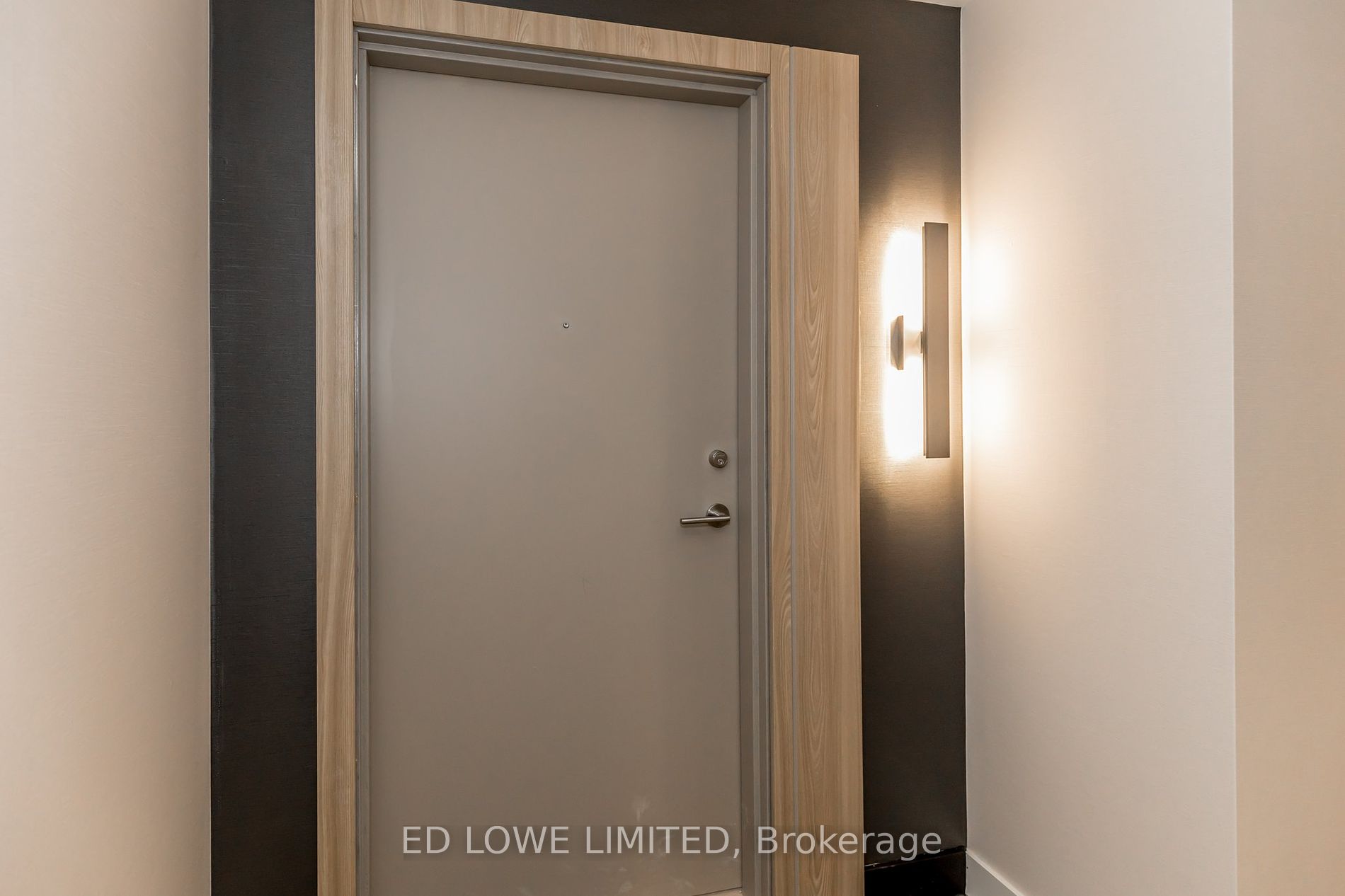 185 Dunlop Street E, #523