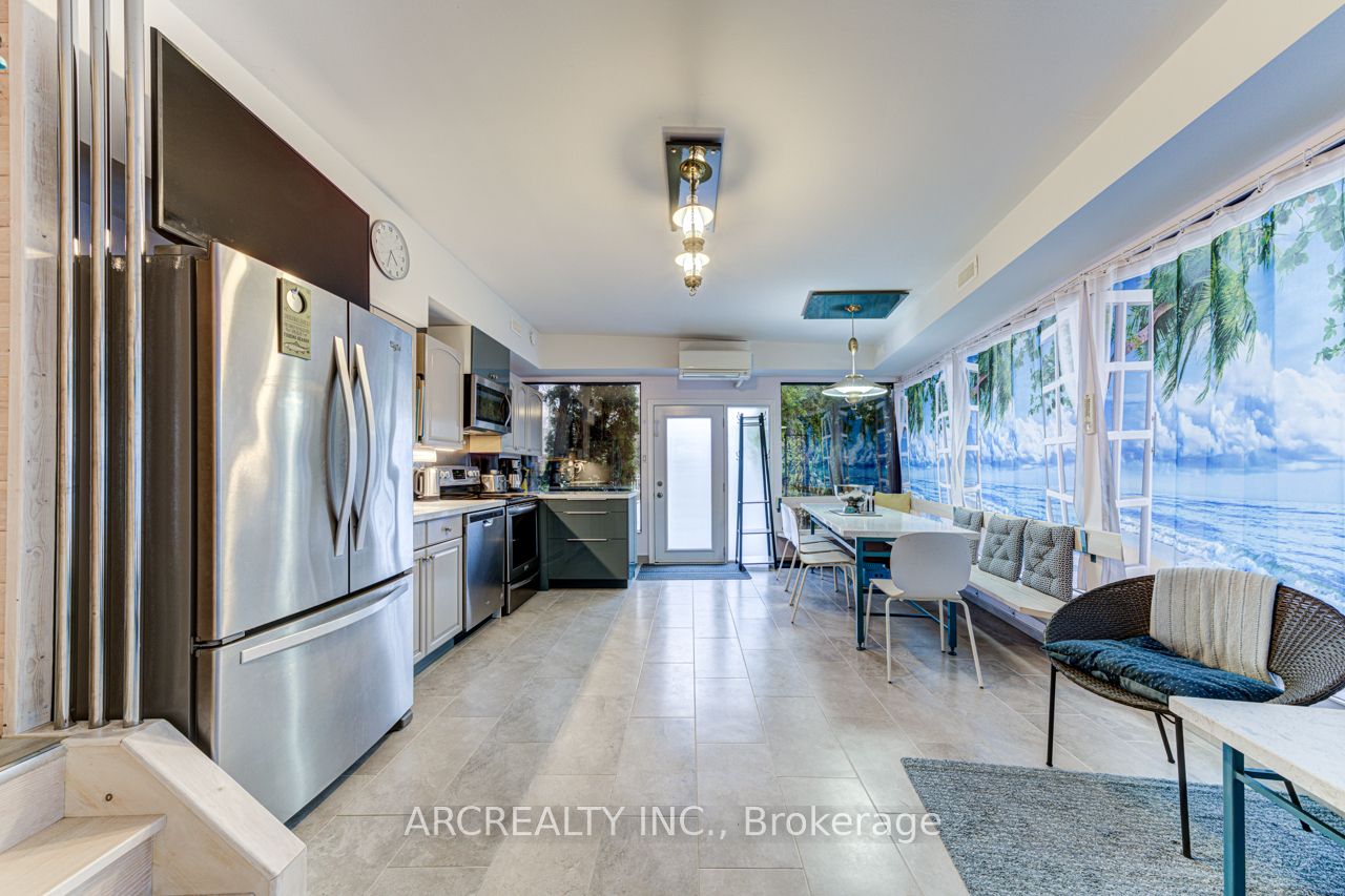 1482 Tiny Beaches Rd Road N