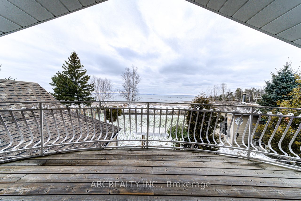 1482 Tiny Beaches Rd Road N