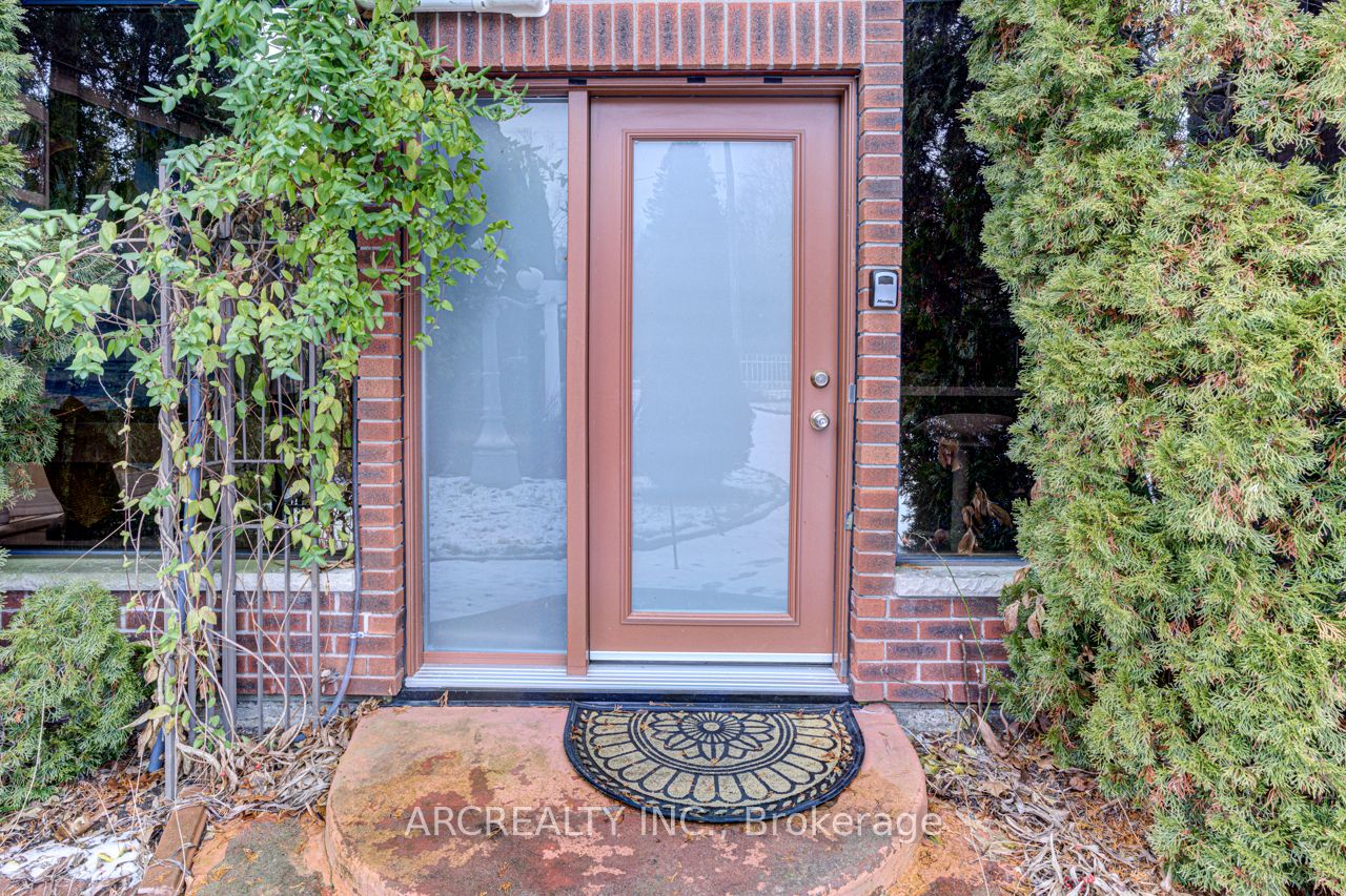 1482 Tiny Beaches Rd Road N