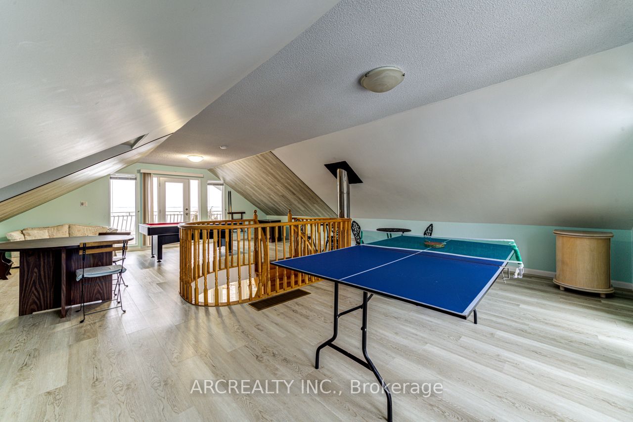 1482 Tiny Beaches Rd Road N