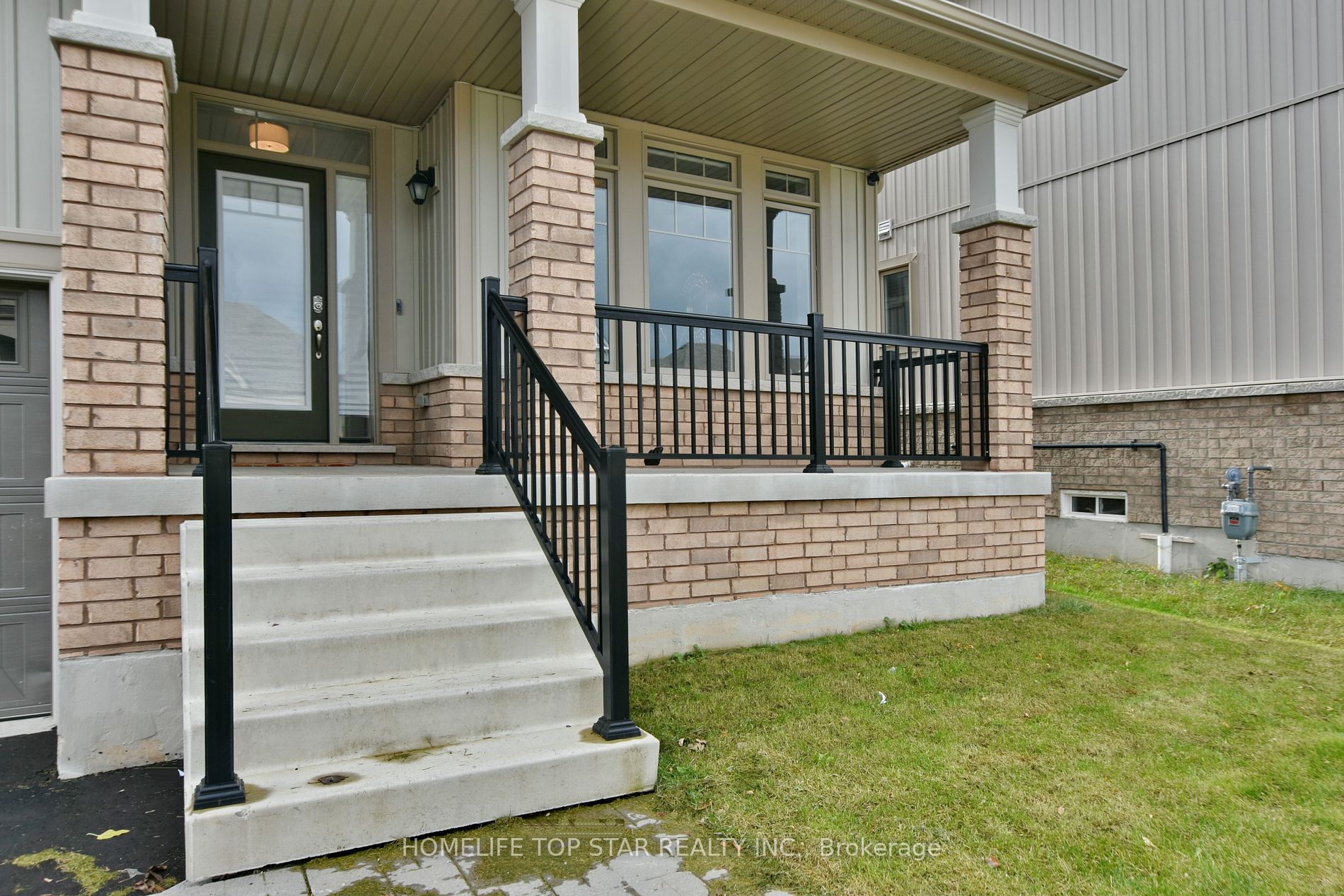 94 Kirby Avenue