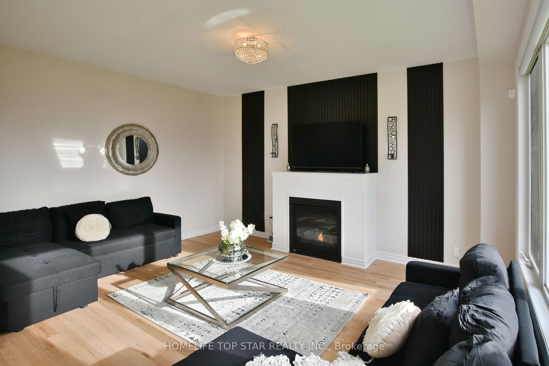 94 Kirby Avenue