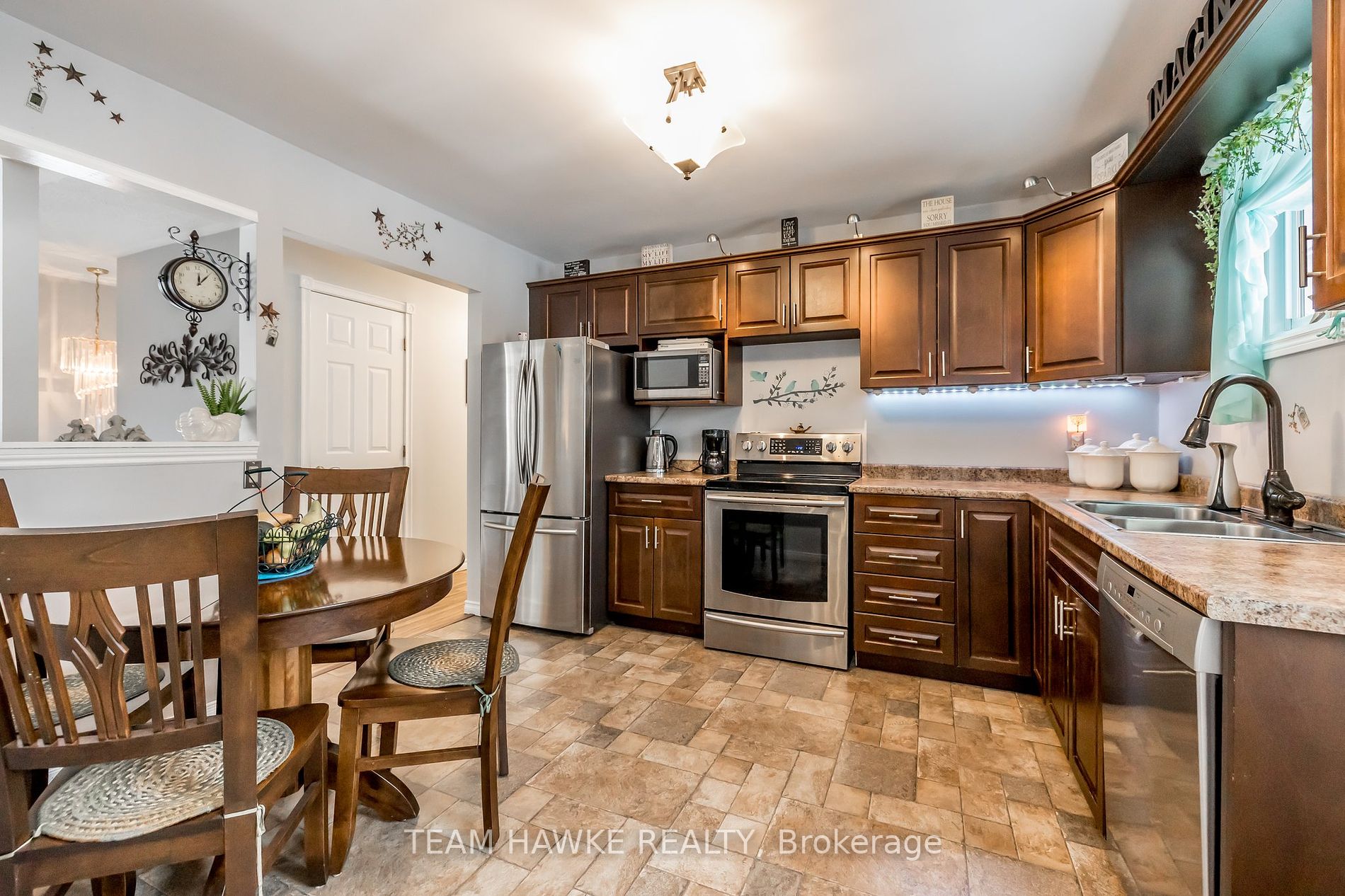 9467 County 93 Road