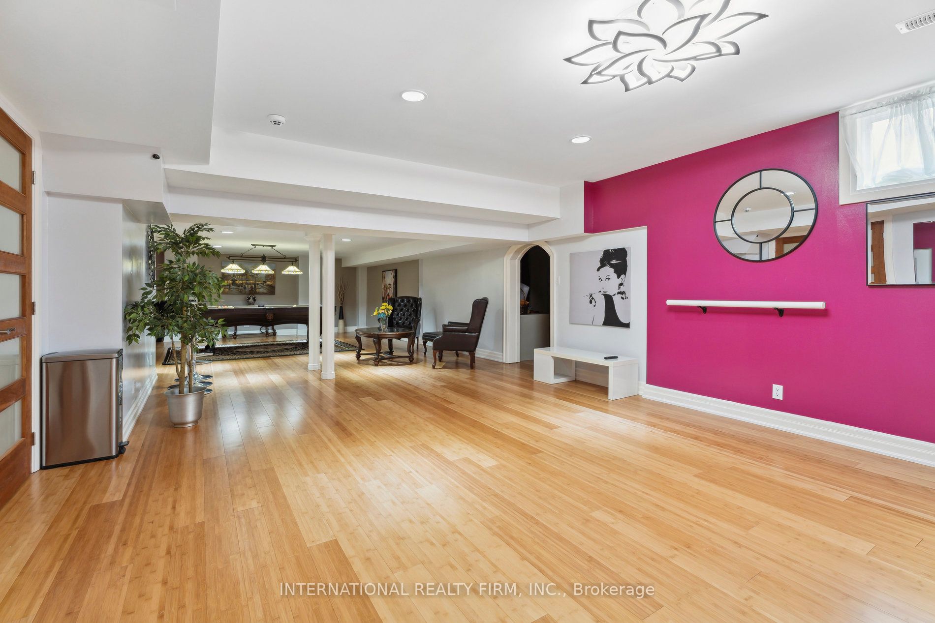 6 Pinehurst Lane