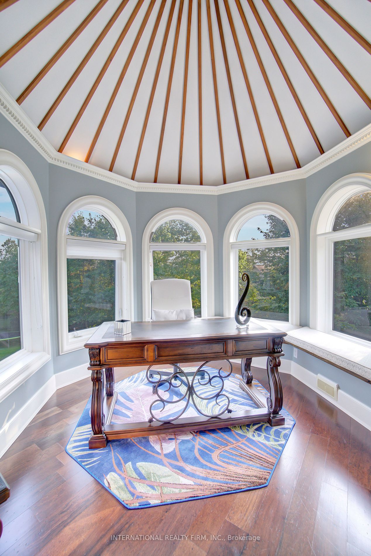 6 Pinehurst Lane