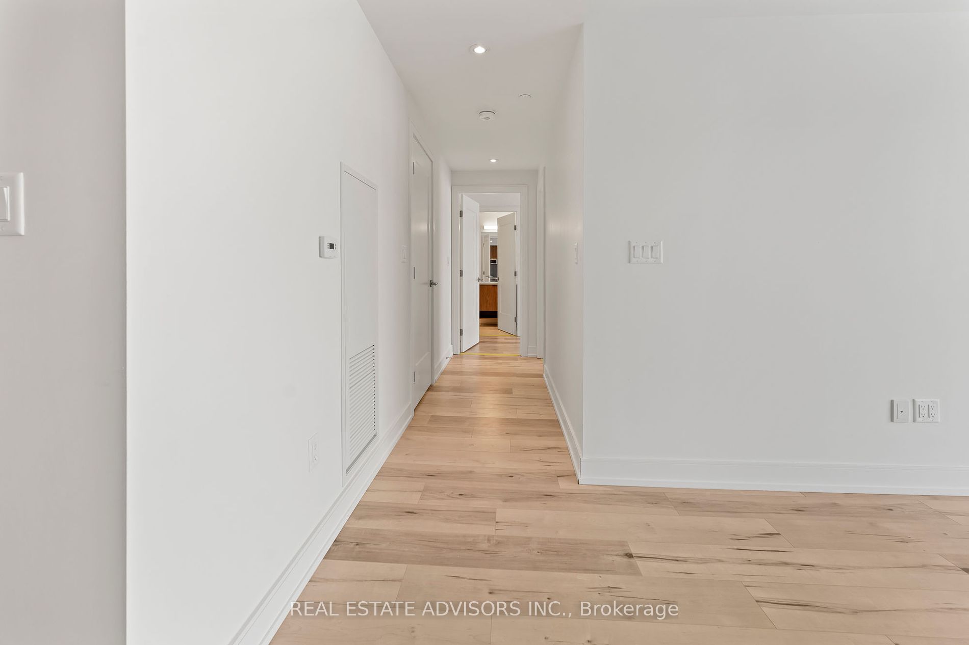 185 Dunlop Street E, #722