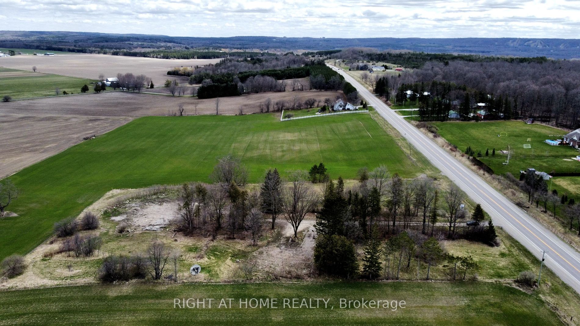 2500 Highway 26