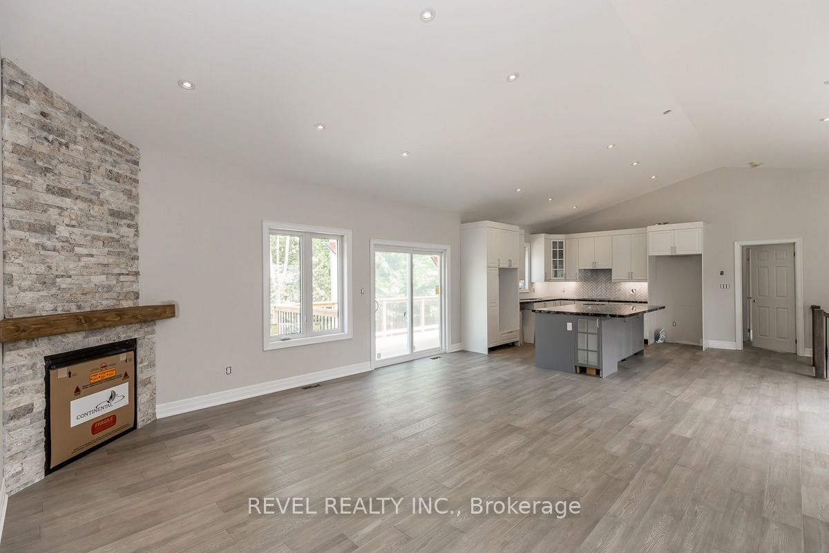 Lt 12 Voyageur Drive