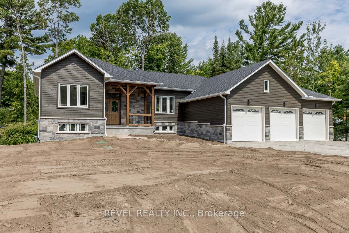Lt 12 Voyageur Drive