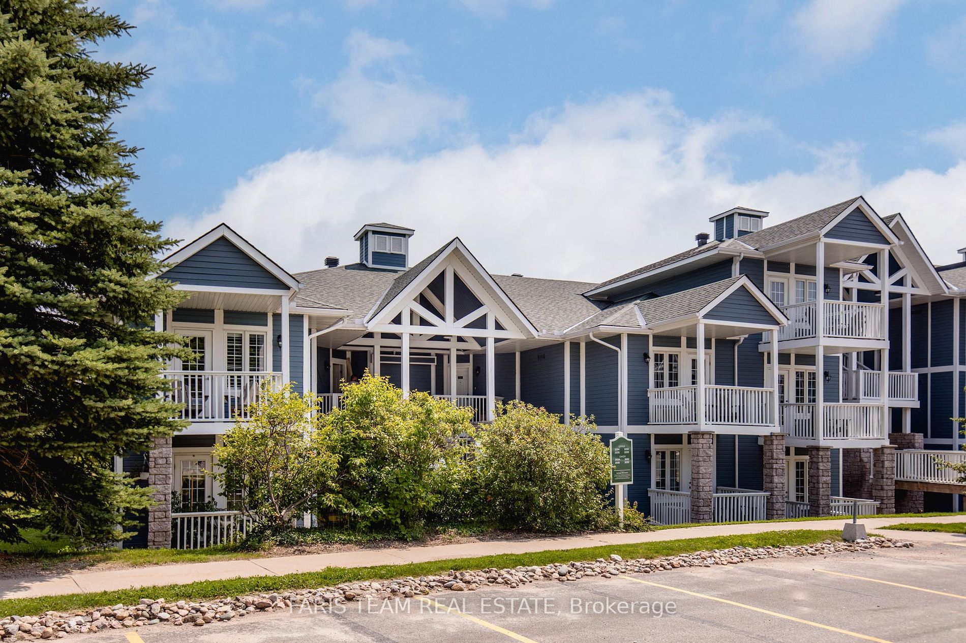 90 Highland Drive, #2232-33