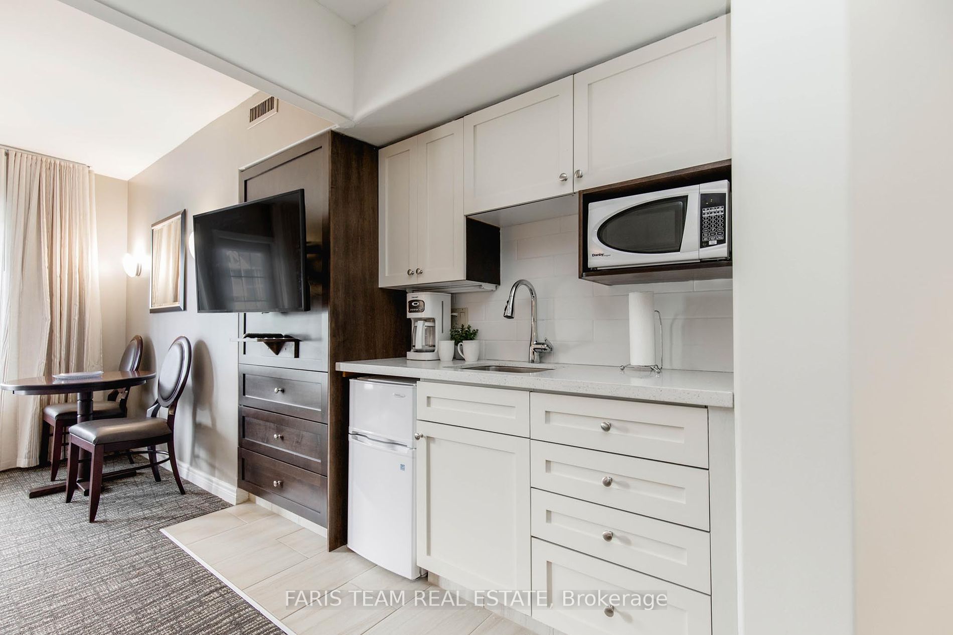 90 Highland Drive, #2232-33