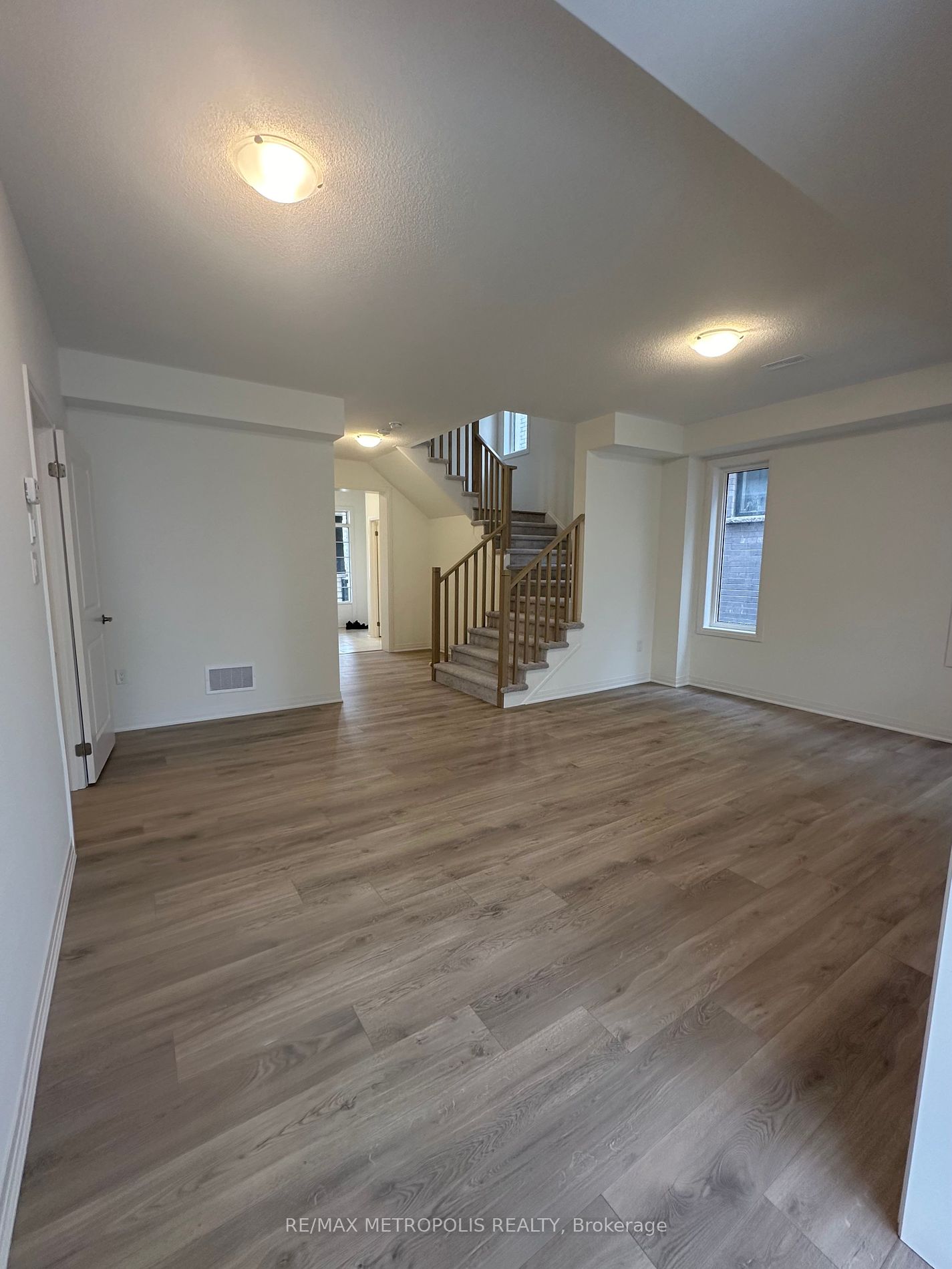 34 Copperhill Hts, #Main