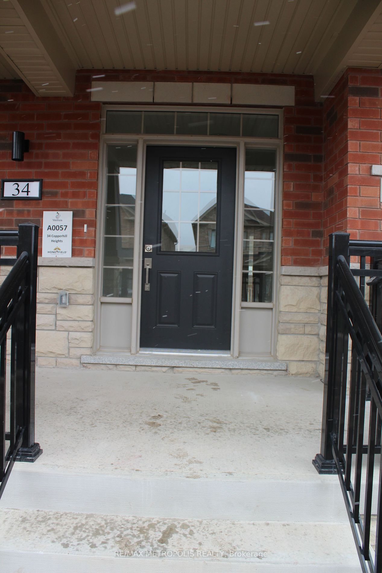 34 Copperhill Hts, #Main