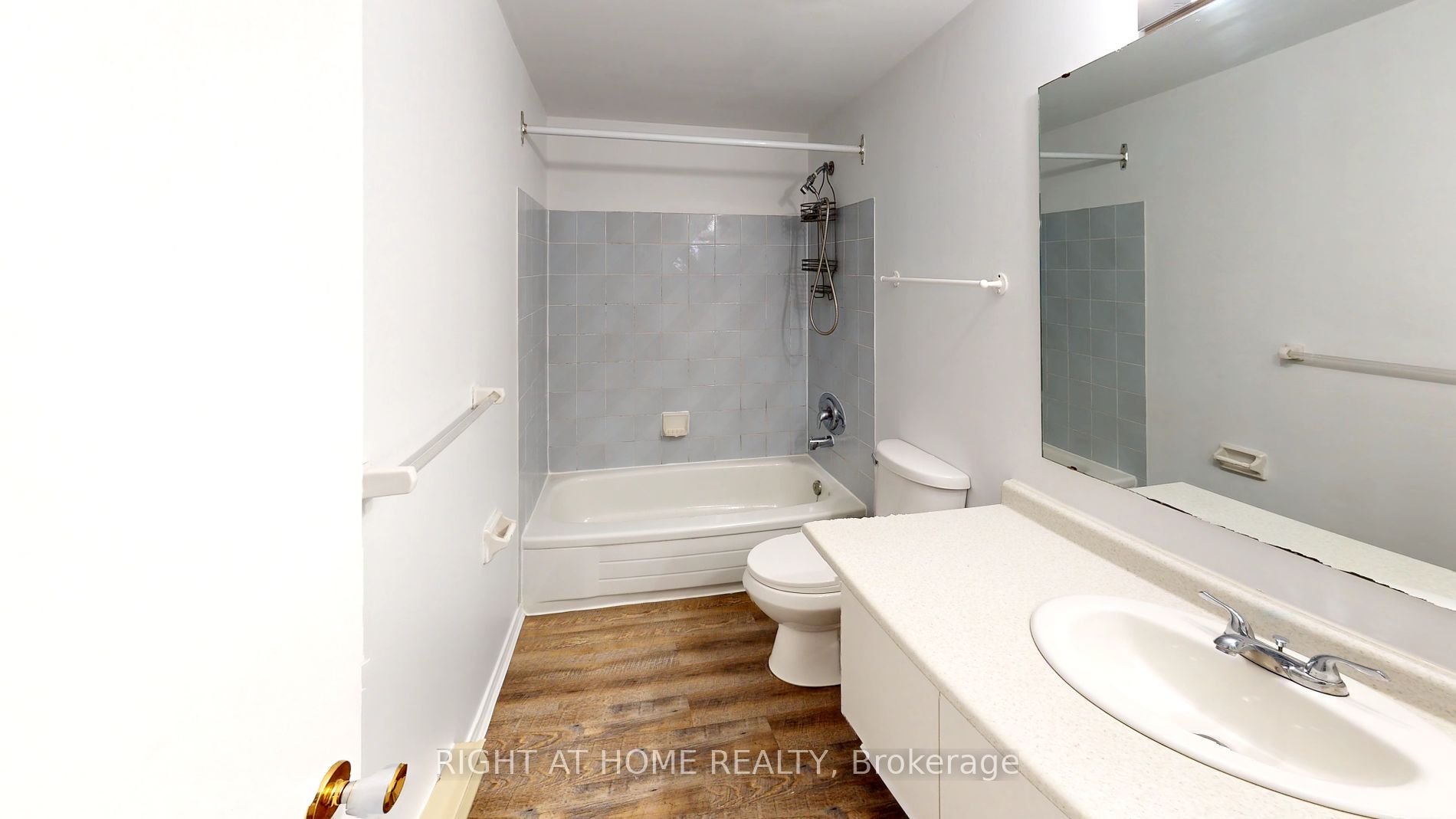 25 Meadow Lane #304